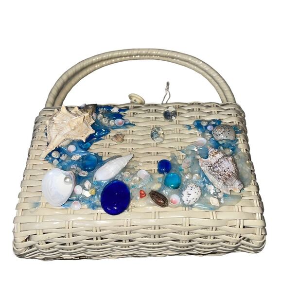 Wicker bag tropical coastal beaded and sea shell off white blue accents … - Picture 1 of 12